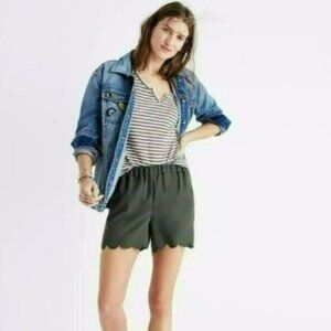 Madewell Women's Medium Green Pull On Scalloped Hem Mid Rise Crepe Shorts
